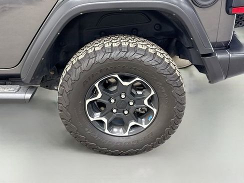 Used 2022 Jeep Wrangler Unlimited Rubicon 4xe w/ Cold Weather Group AWD/4WD image 39