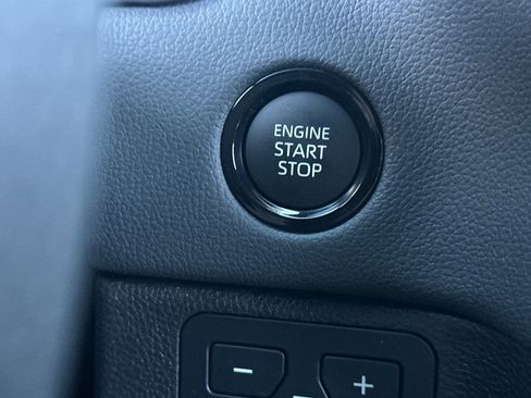Certified 2026 Toyota Tundra Limited AWD/4WD image 21