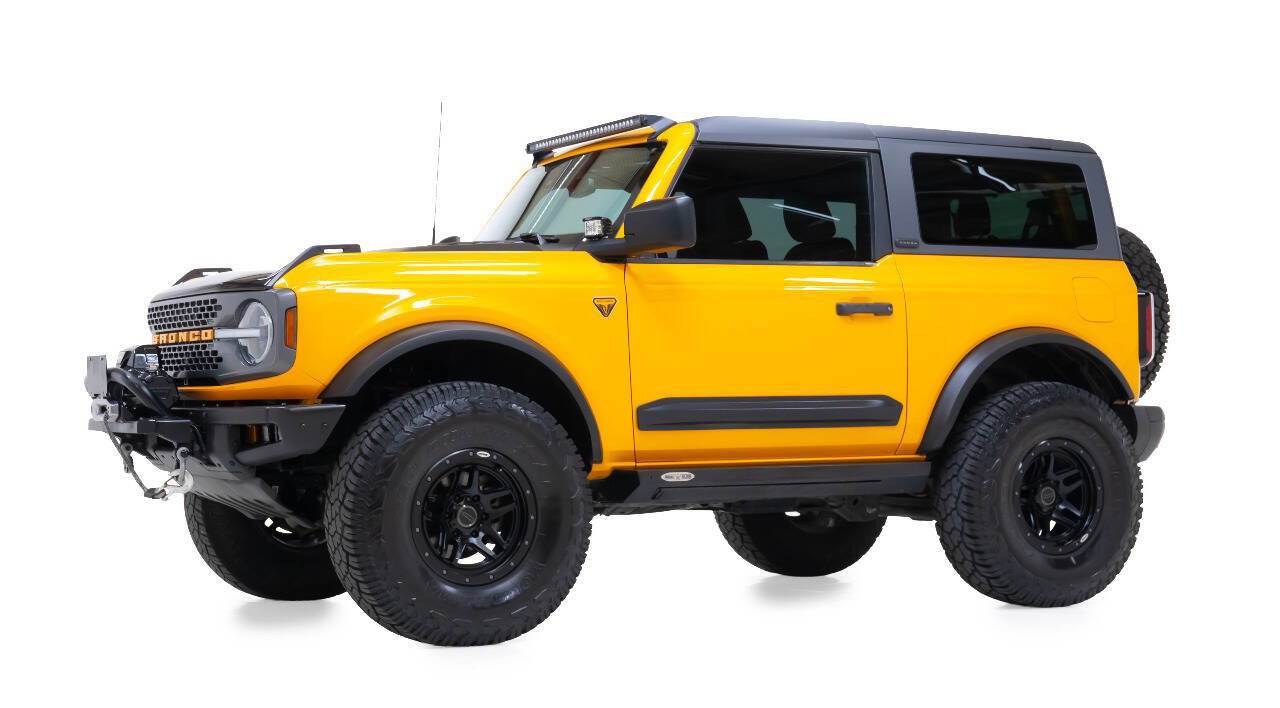 Used 2021 Ford Bronco Badlands AWD/4WD image 2