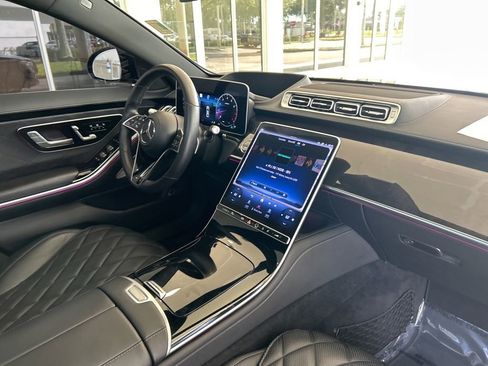 Used 2023 Mercedes-Benz S 580 4MATIC Sedan image 25