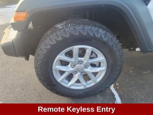 Used 2023 Jeep Wrangler Sport S image 12