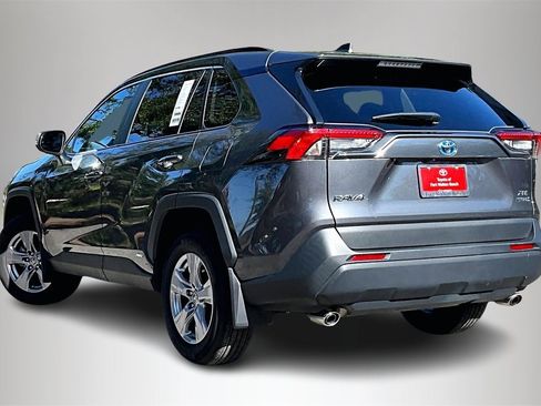 Used 2024 Toyota RAV4 XLE image 4