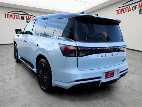 Used 2026 INFINITI QX80 Autograph w/ Premium Cargo Package image 3