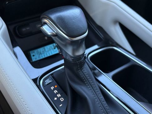 Used 2021 Kia Telluride EX w/ EX Premium Package image 27