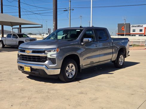 Used 2023 Chevrolet Silverado 1500 LT image 7