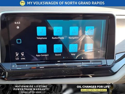 New 2026 Volkswagen Atlas SE image 22