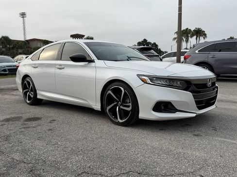 Used 2022 Honda Accord Sport Special Edition image 2