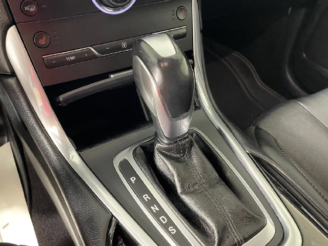 Used 2016 Ford Edge Titanium w/ Technology Package AWD/4WD image 10