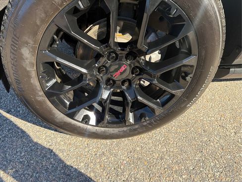 Certified 2023 GMC Yukon XL Denali AWD/4WD image 25