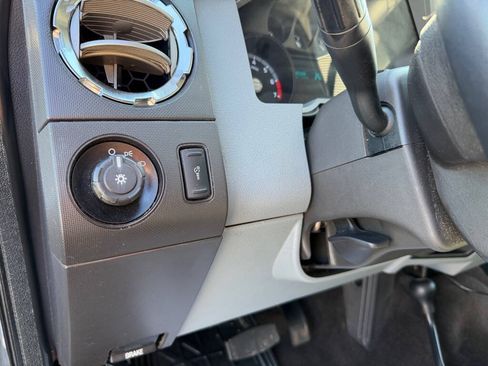 Used 2015 Ford F250 XLT AWD/4WD image 18