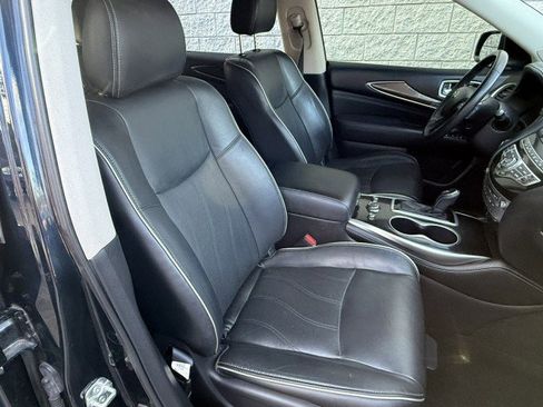 Used 2020 INFINITI QX60 Luxe w/ Essential Package image 32