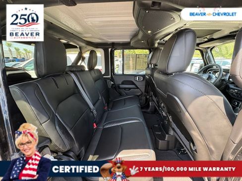 Used 2024 Jeep Wrangler High Altitude AWD/4WD image 24