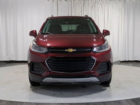 Used 2017 Chevrolet Trax LT w/ Driver Confidence Package image 4