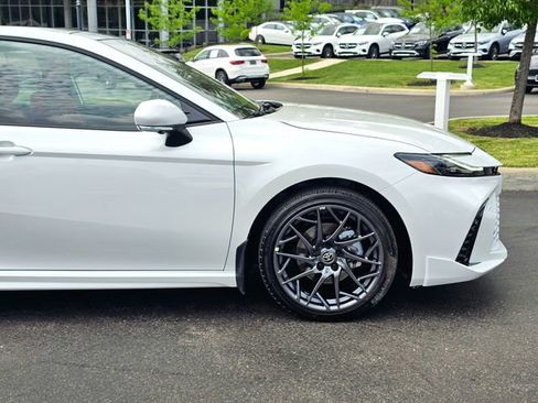 Used 2026 Toyota Camry XSE w/ Premium Plus Package image 5