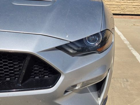 Used 2019 Ford Mustang GT Premium RWD image 12