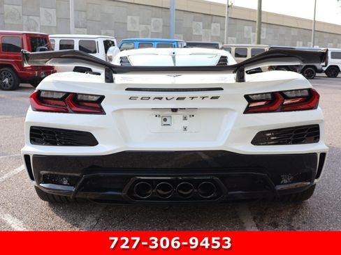 Used 2025 Chevrolet Corvette Z06 w/ Z07 Performance Package RWD image 8