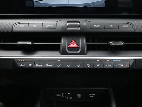 Used 2025 Kia K4 FWD image 27