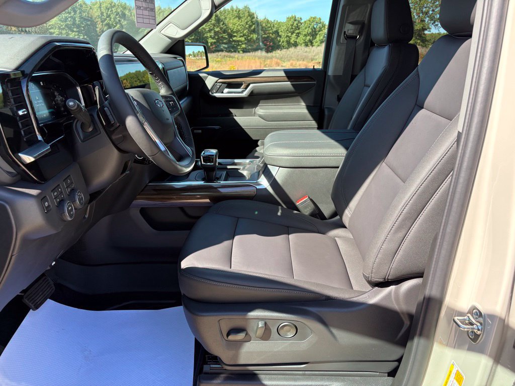 New 2026 Chevrolet Silverado 1500 RST w/ All Star Edition Plus AWD/4WD image 15