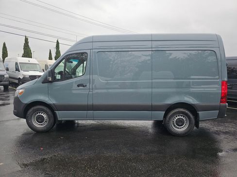 New 2025 Mercedes-Benz Sprinter 2500 image 3