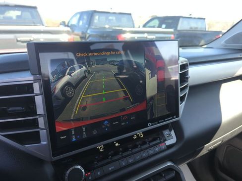 Used 2024 Toyota Tundra Limited image 18