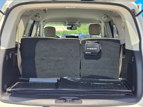 Used 2024 Nissan Armada SV w/ Cargo Package AWD/4WD image 10