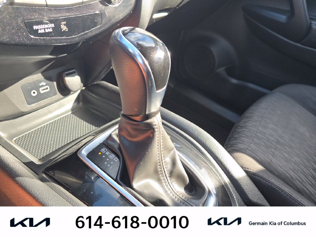Used 2019 Nissan Rogue SV AWD/4WD image 24