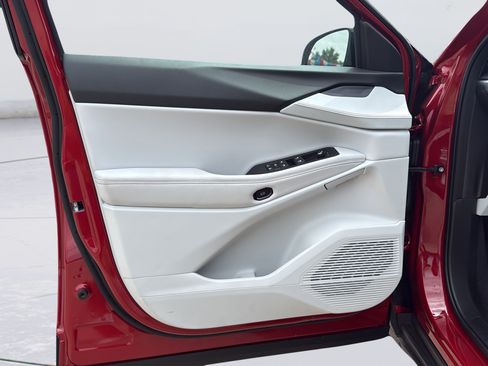 New 2026 Jeep Cherokee Limited AWD/4WD image 15