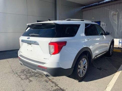 Used 2024 Ford Explorer Limited image 26