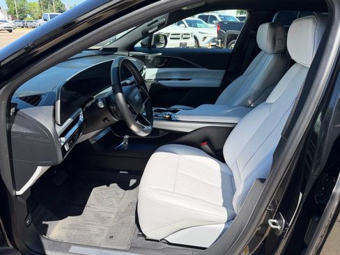Used 2024 Cadillac Lyriq Sport AWD/4WD image 4