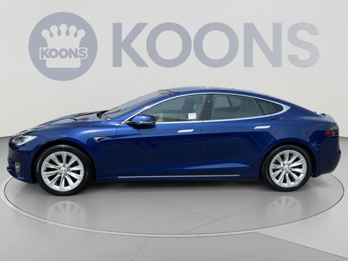 Used 2020 Tesla Model S Long Range Plus AWD/4WD image 2
