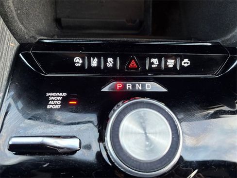 Used 2022 Jeep Wagoneer Series II w/ Premium Group I image 28