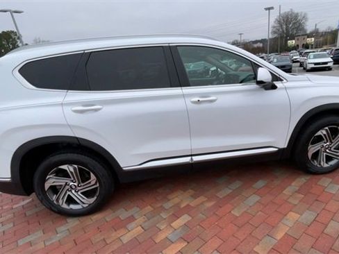 Used 2022 Hyundai Santa Fe SEL image 2