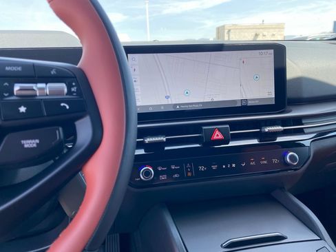 New 2026 Kia Sportage SX Prestige AWD/4WD image 21