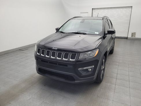 Used 2018 Jeep Compass Latitude w/ Popular Equipment Group AWD/4WD image 15