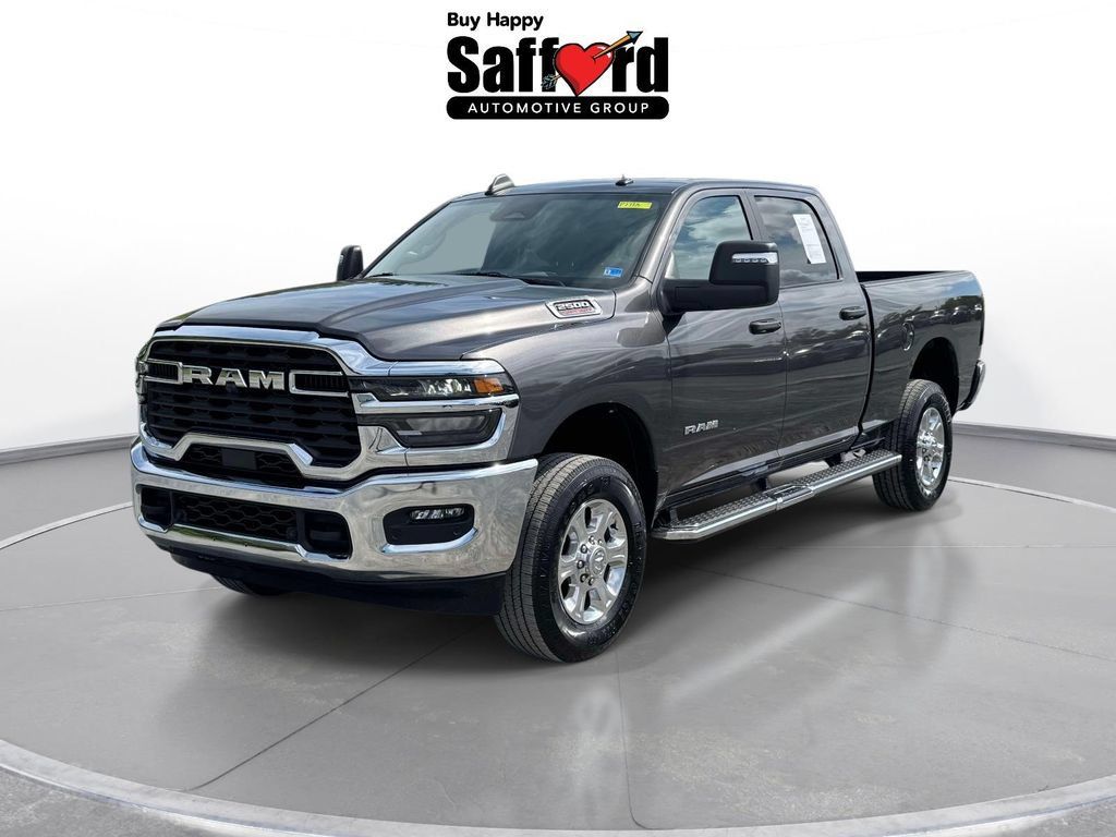 Used 2025 RAM 2500 Big Horn AWD/4WD image 1