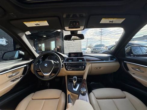 Used 2018 BMW 330i xDrive Sedan image 13