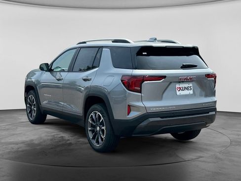 New 2027 GMC Terrain Elevation w/ Elevation Premium Package AWD/4WD image 6