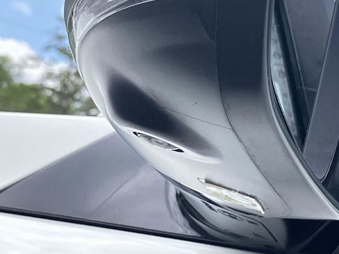 Used 2023 Nissan Altima 2.5 SL FWD image 12