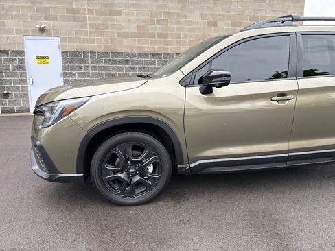 Certified 2023 Subaru Ascent Onyx Edition Limited AWD/4WD image 2