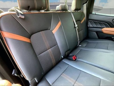 Used 2023 GMC Canyon AT4 w/ Technology Package AWD/4WD image 28
