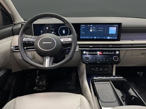 Used 2025 Hyundai Tucson SEL image 5