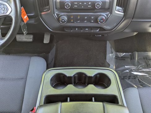 Used 2016 Chevrolet Silverado 1500 LT AWD/4WD image 27