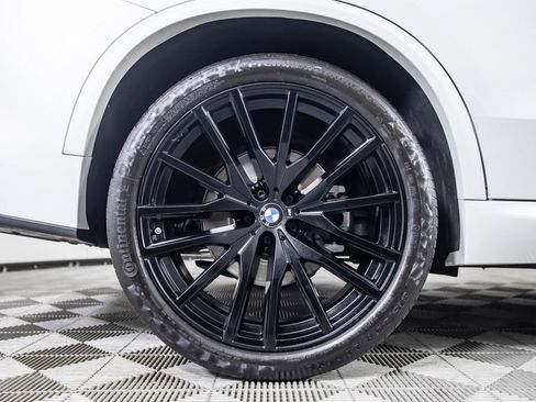 Used 2022 BMW X5 sDrive40i w/ M Sport Package RWD image 41