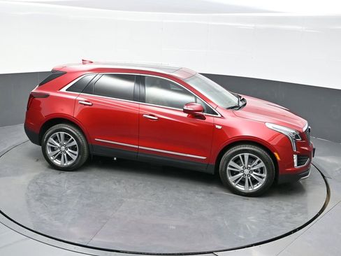 New 2025 Cadillac XT5 Premium Luxury w/ Technology Package image 32
