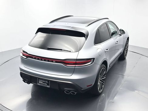 Certified 2026 Porsche Macan AWD/4WD image 36