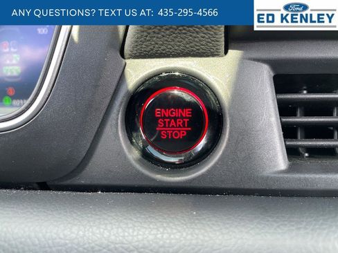 Used 2024 Honda Pilot Elite image 13