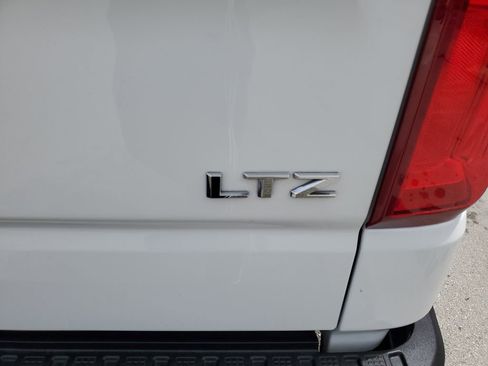 Used 2024 Chevrolet Silverado 1500 LTZ w/ LTZ Convenience Package II image 5