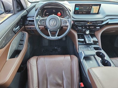 Used 2022 Acura MDX SH-AWD w/ Advance Package image 11