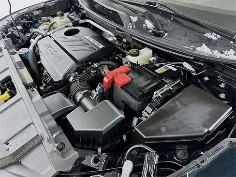 Used 2023 Nissan Rogue SV image 27