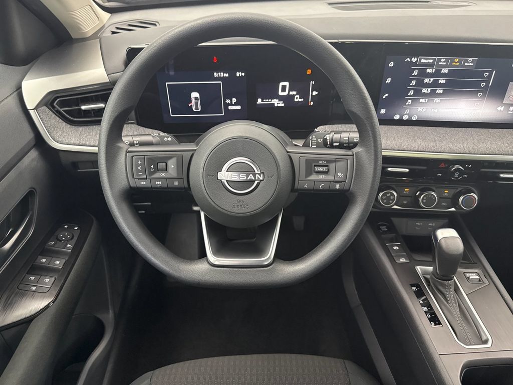 Used 2026 Nissan Kicks S w/ Charging Package FWD image 13